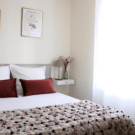 Maison Moz Fontaines-en-Sologne Екстериор снимка